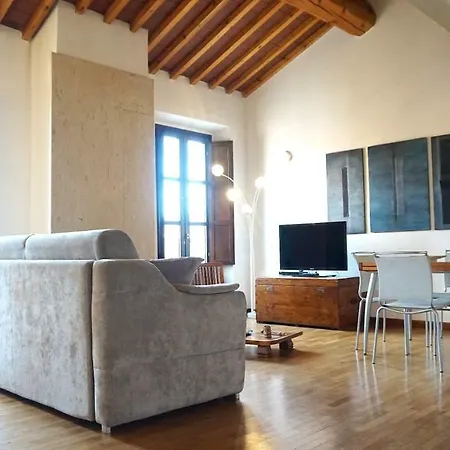Borgo Lucchese Лукка