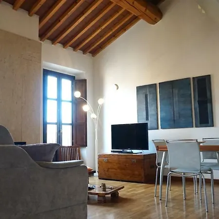 Borgo Lucchese Апартаменты *